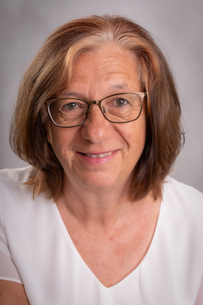 Sabine Katzenberger; technischer Dolmetscher; technischer Dolmetscher französisch; Dolmetscher französisch; Technik; Dolmetscher; Übersetzer; Dolmetscherin; Übersetzerin; französich; englisch; spanisch; Dolmetscher Technik; Dolmetscher Technik französisch; Dolmetscher französisch deutsch